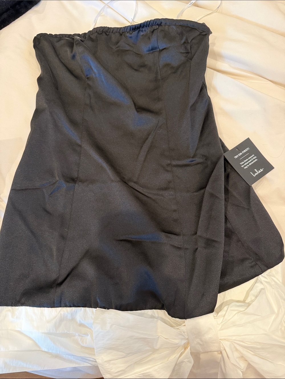 Lulu's NWT Black Strapless Mini Dress with White Bow